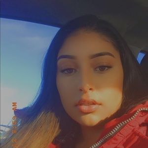 Meet your Posher, Katrina